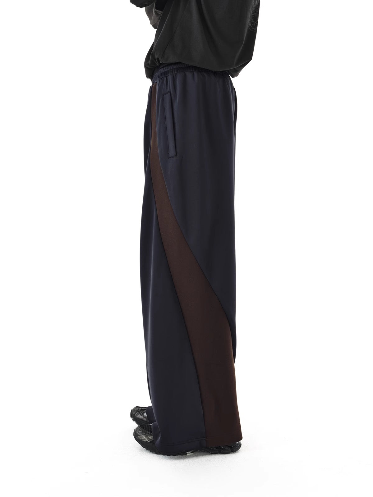 Yausye Pants 64