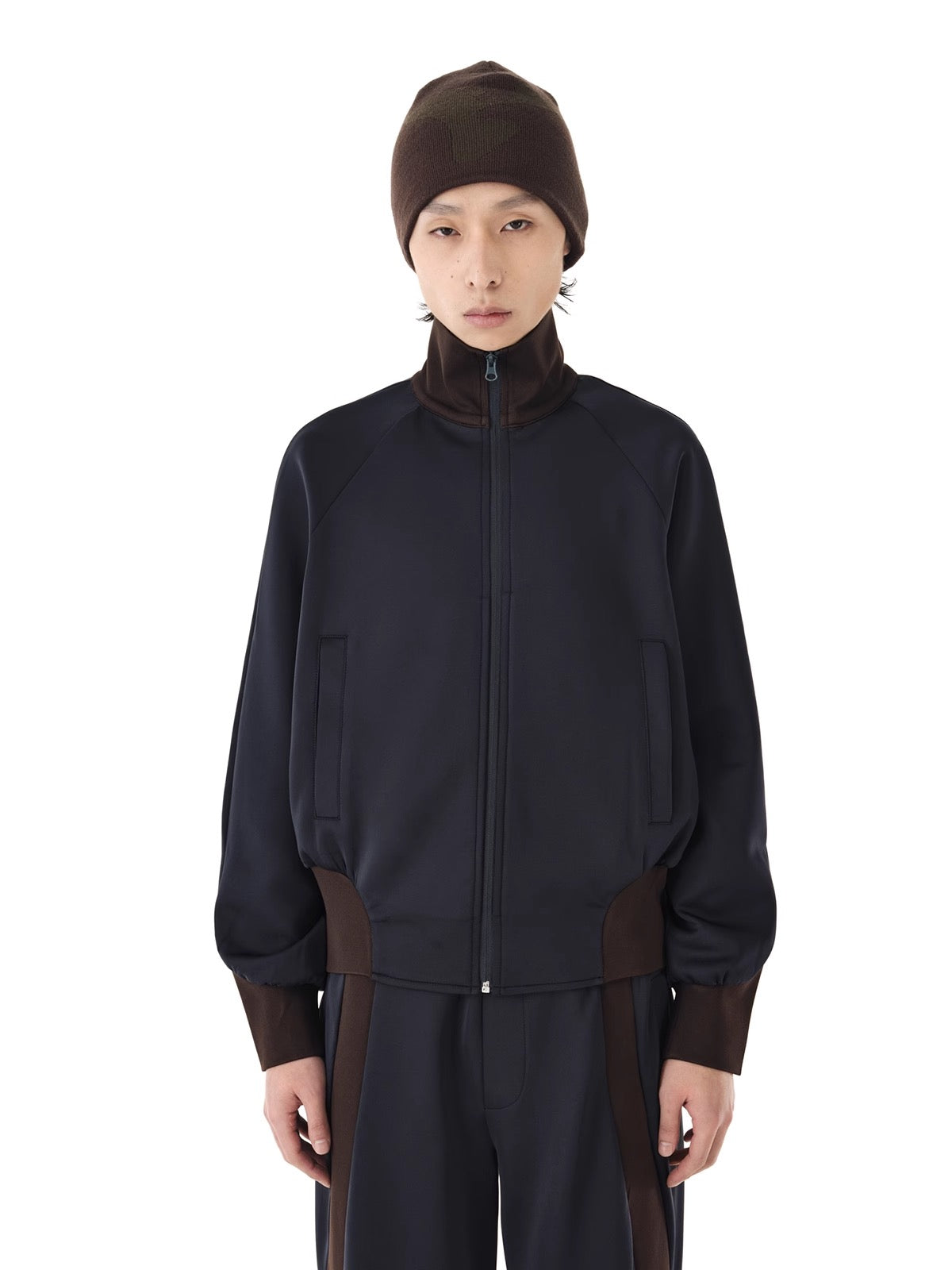 OUTERWEAR – Yausye