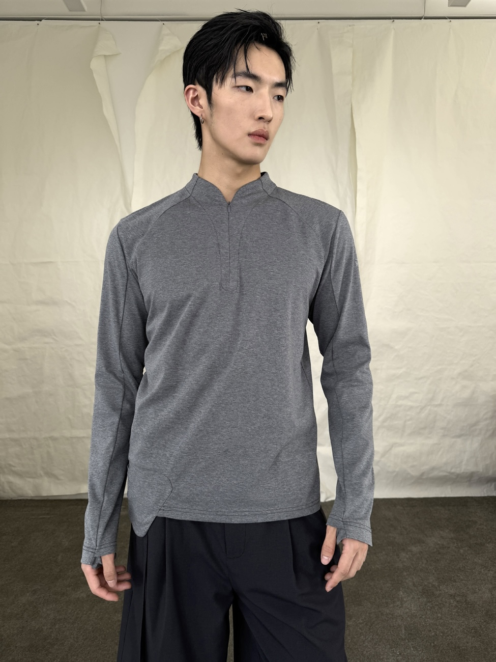 Yausye Tshirt 66 Dark Grey