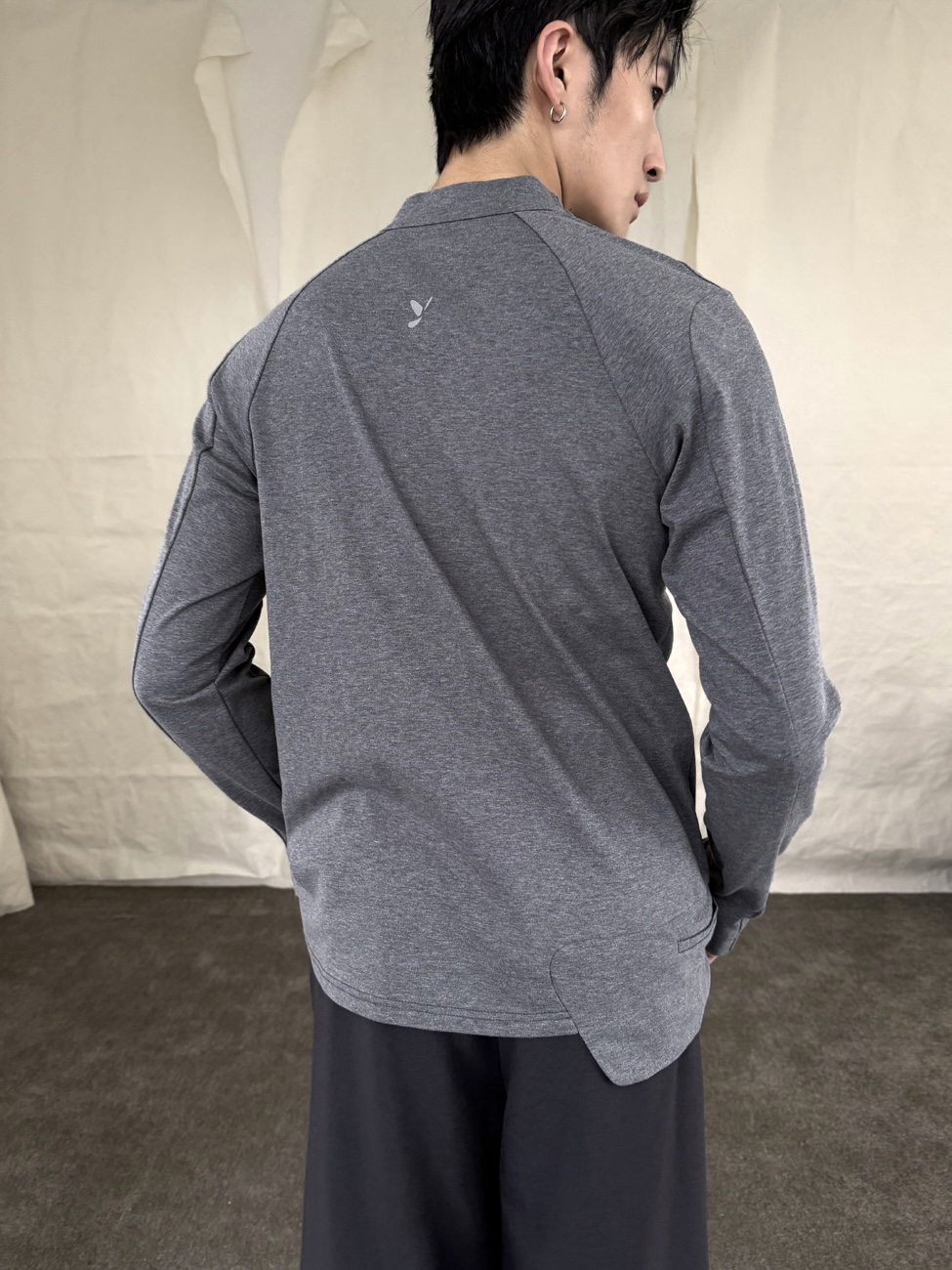 Yausye Tshirt 66 Dark Grey