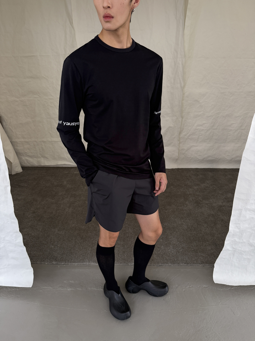 Yausye Tshirt 69 Black