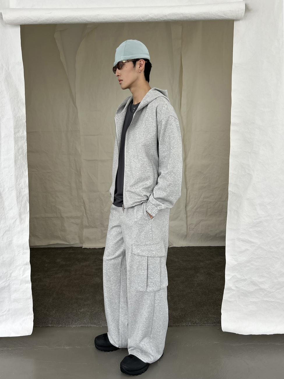 Yausye Hoodie 64 Light Grey