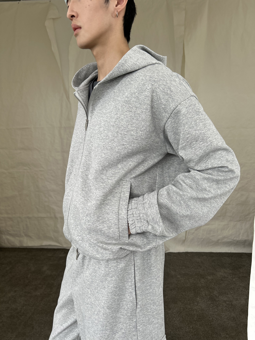 Yausye Hoodie 64 Light Grey