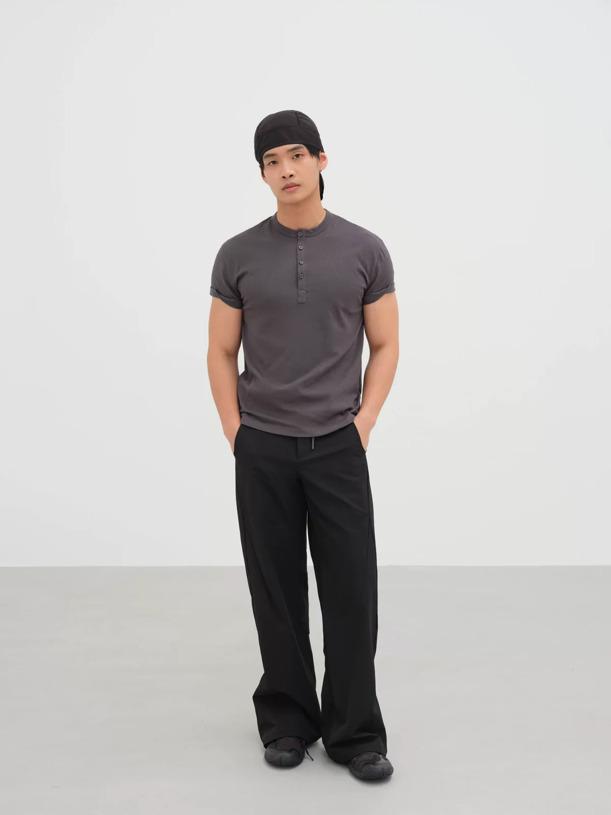 Yausye Tshirt 84 Dark Grey