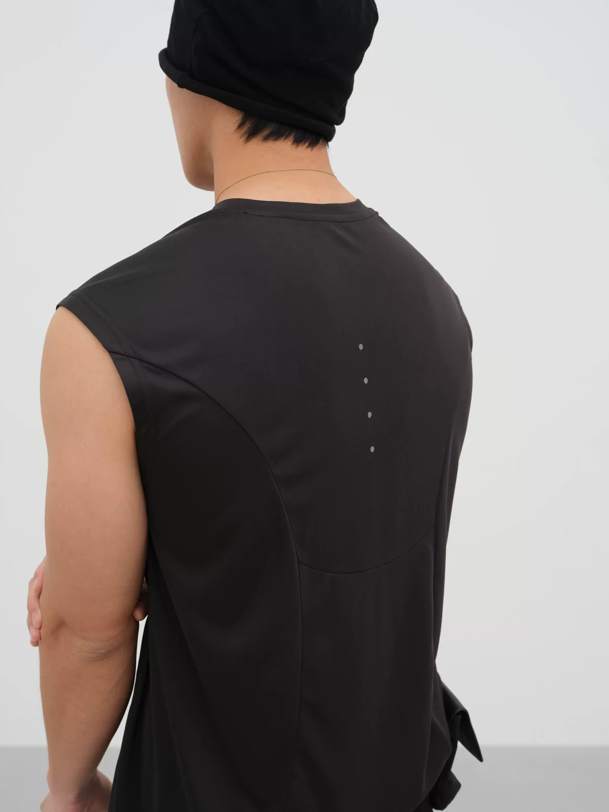 Yausye Tank 27 Black